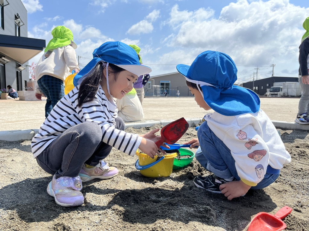 おもしろいことなんでもくじら級