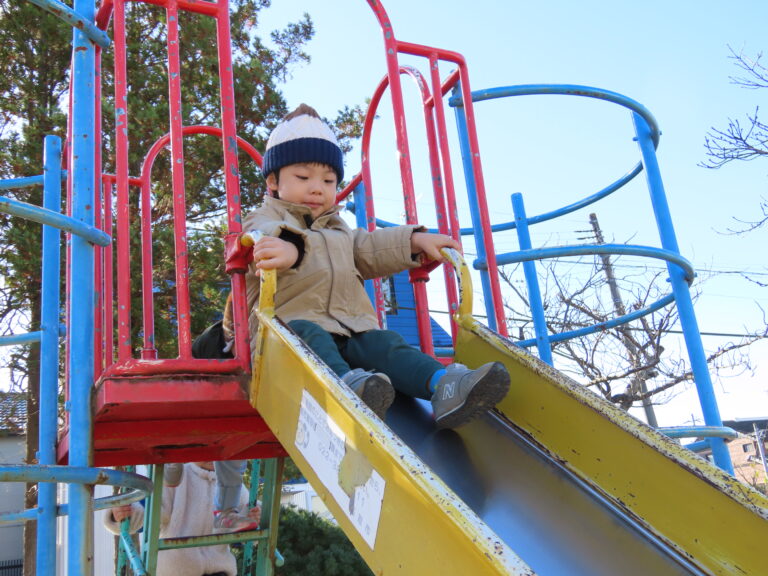 横断歩道を渡って