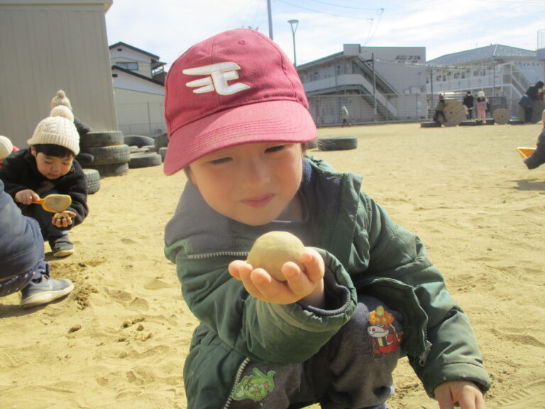 泥団子を作ろう