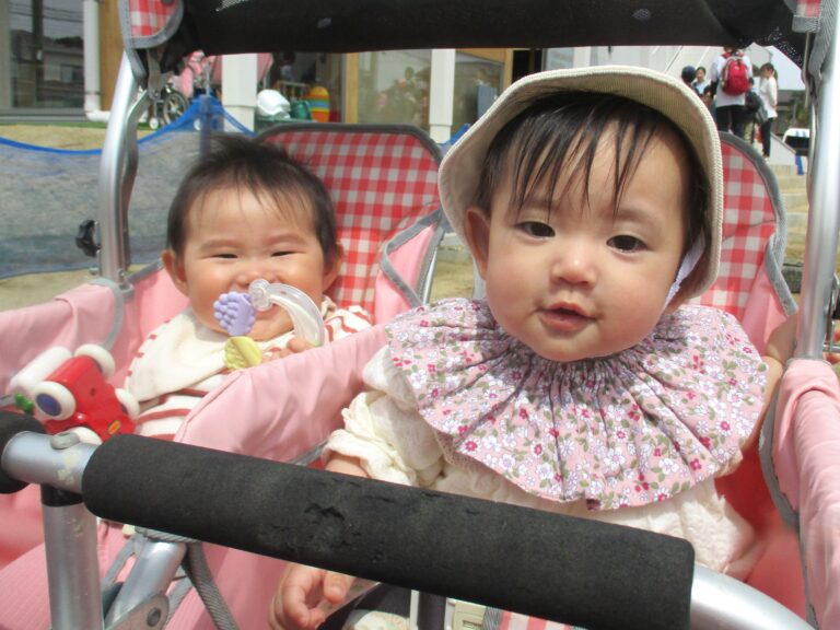 手を伸ばして・・・