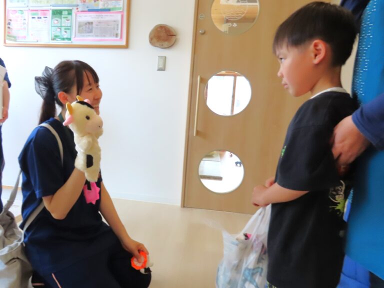 うしさんは、よるねますか？