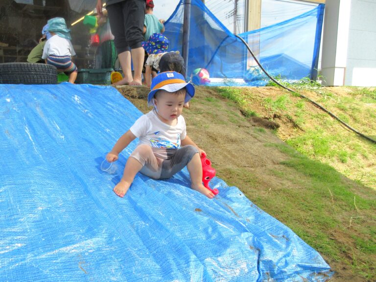 ウォータースライダー