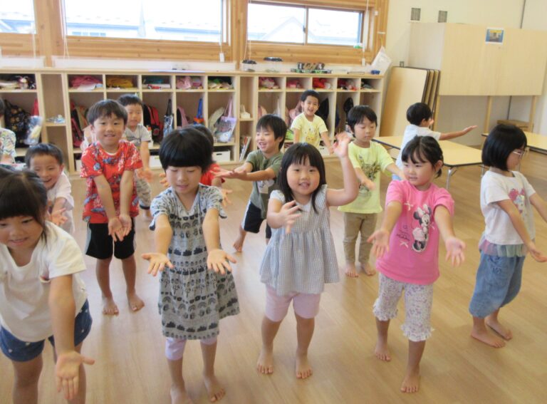 歌って、踊って！