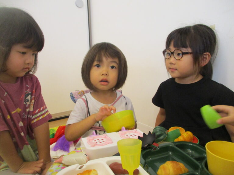 あめ組のお部屋訪問～そら組～