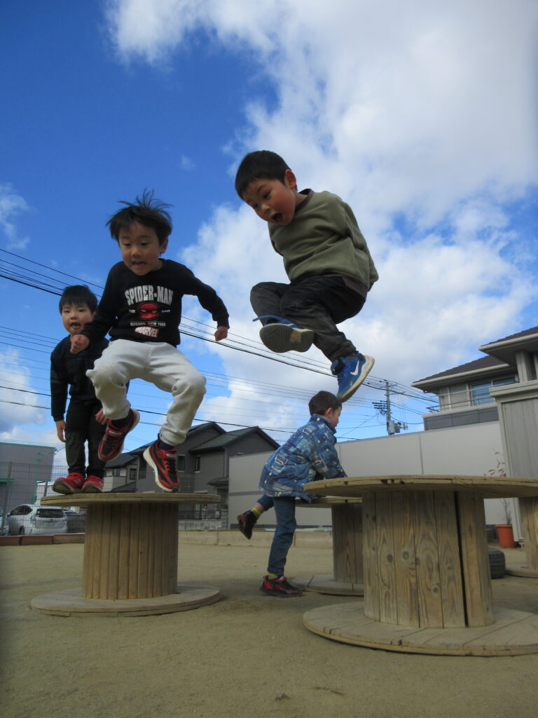 ジャンプごっこ