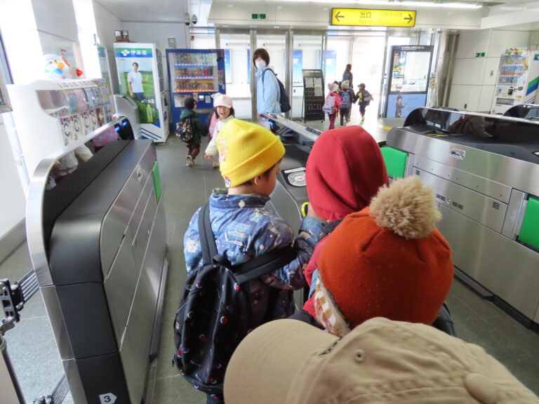 『ある計画』～電車に乗っていこう～