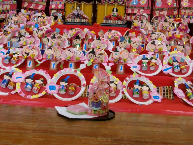 「女の子のお祭りだよ！」