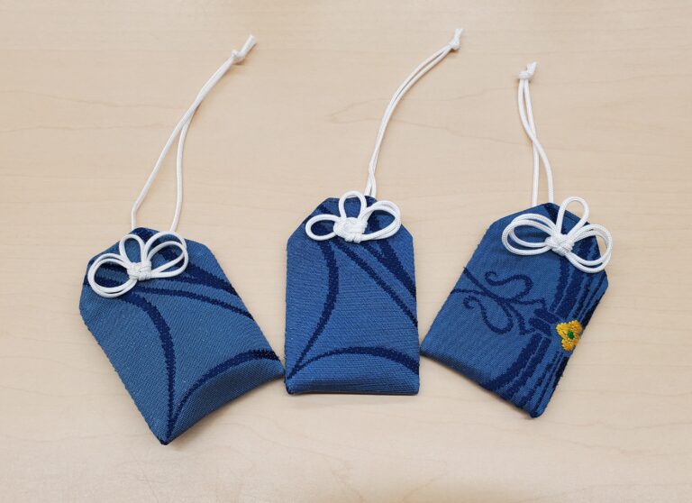 お守りに願いを込めて・・(5歳児)