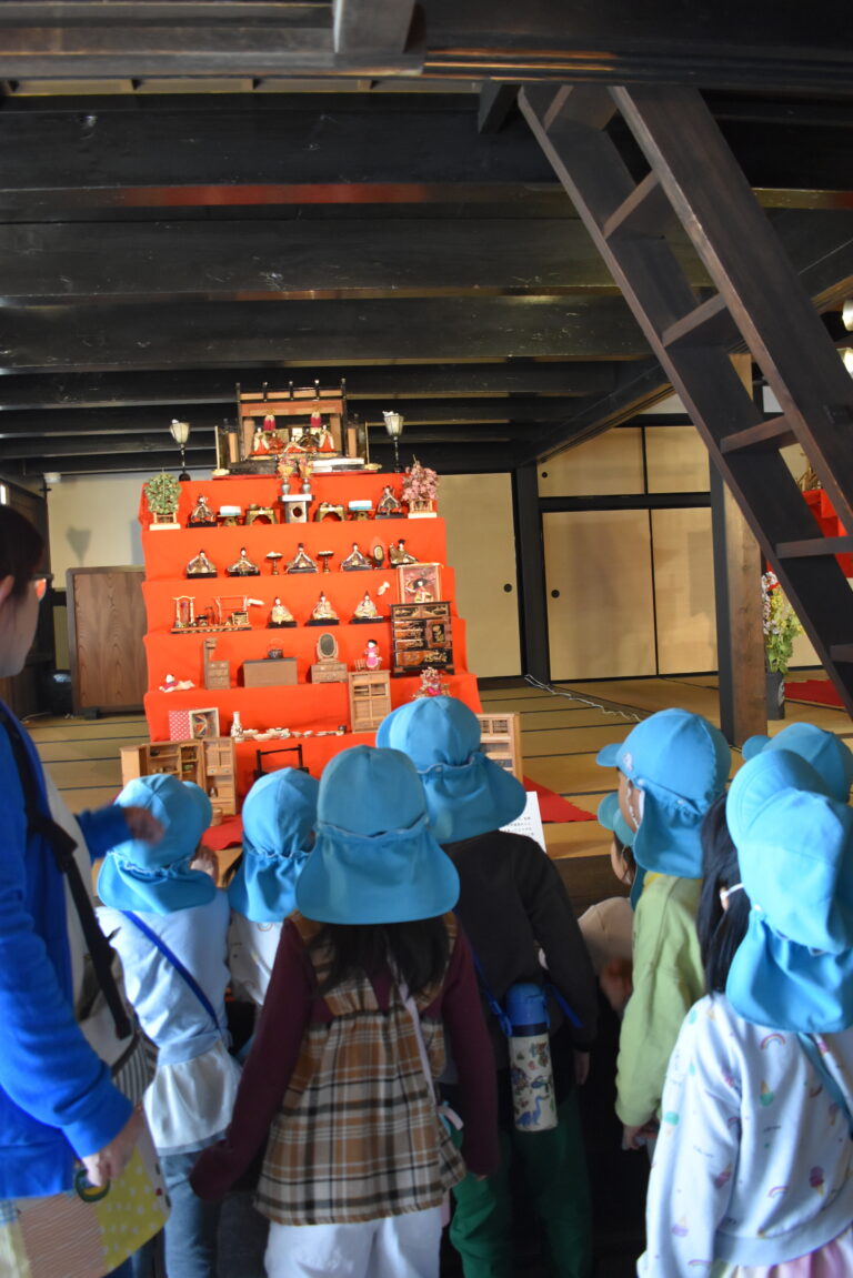 どんなお雛様があるのかな？🎎（５歳児）