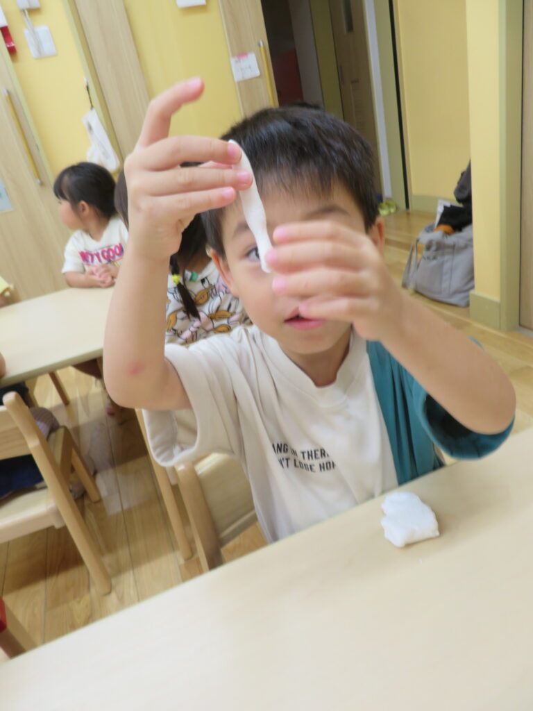 「これ、な〜んだ！？」（３歳児）