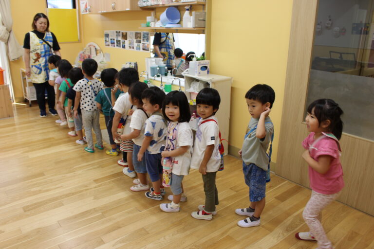 ニフレルごっこ（３歳児）