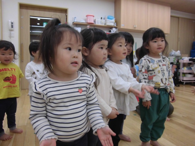 ドキドキ英語レッスン！（2歳児）
